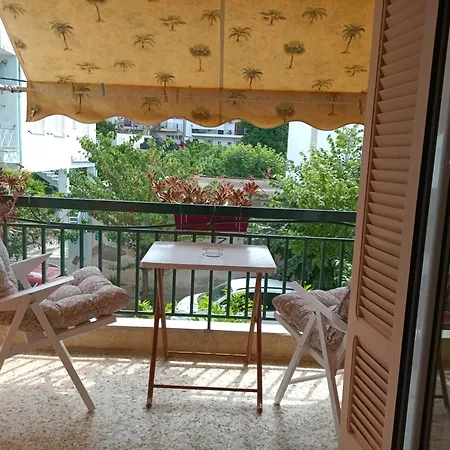 Retro Λουτρά Αιδηψού