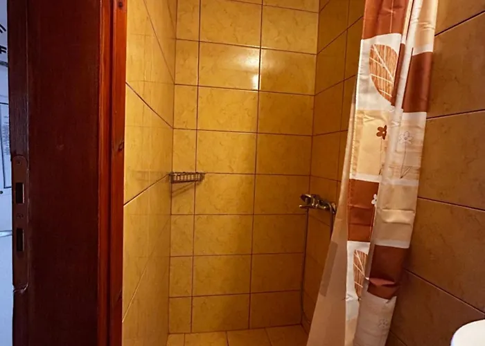 Πανσιόν Retro