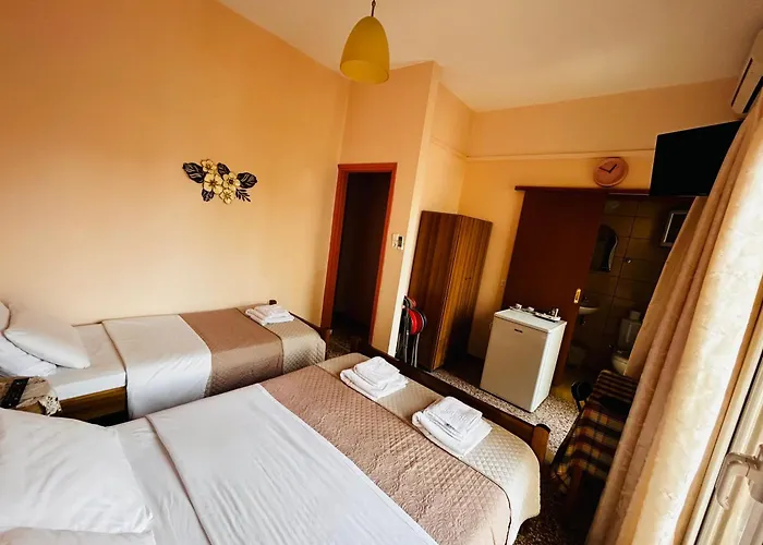 Retro 3* Λουτρά Αιδηψού